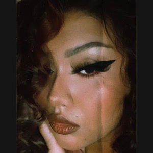 Meet your Posher, Jasmin